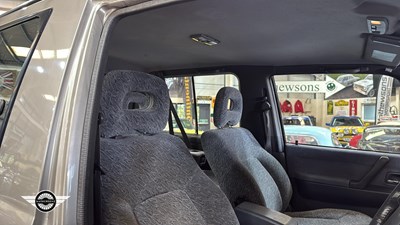 Lot 364 - 1998 MITSUBISHI SHOGUN GLS TD