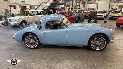 Lot 370 - 1962 MG A
