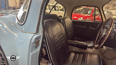 Lot 370 - 1962 MG A