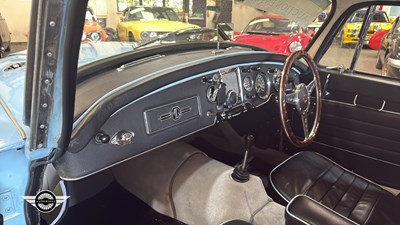 Lot 370 - 1962 MG A