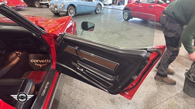 Lot 374 - 1972 CHEVROLET GMC CORVETTE