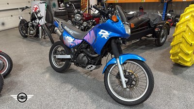 Lot 124 - 1992 SUZUKI