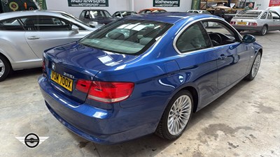 Lot 10 - 2007 BMW 325I SE