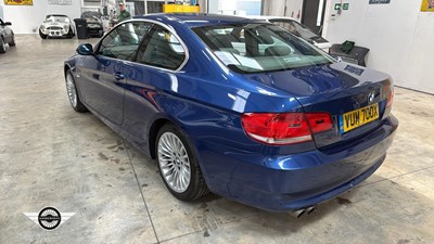 Lot 10 - 2007 BMW 325I SE