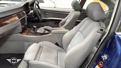 Lot 10 - 2007 BMW 325I SE