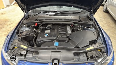 Lot 10 - 2007 BMW 325I SE