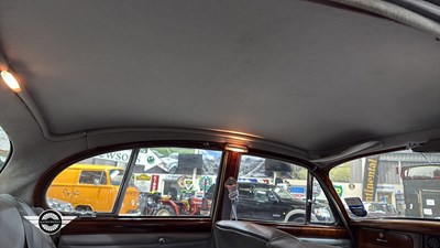 Lot 134 - 1966 JAGUAR S TYPE