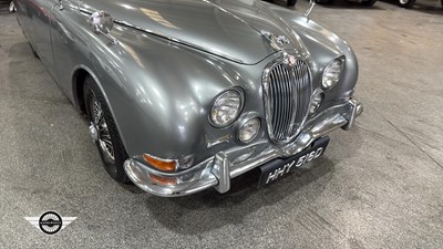 Lot 134 - 1966 JAGUAR S TYPE