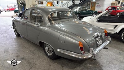 Lot 134 - 1966 JAGUAR S TYPE