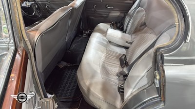 Lot 134 - 1966 JAGUAR S TYPE