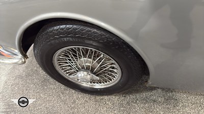 Lot 134 - 1966 JAGUAR S TYPE