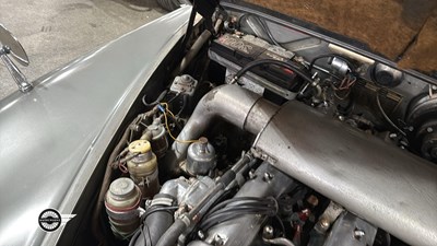 Lot 134 - 1966 JAGUAR S TYPE