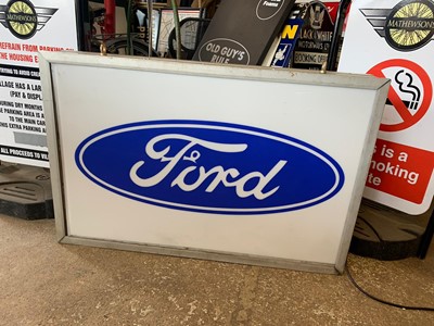 Lot 346 - FORD LIGHT UP SIGN