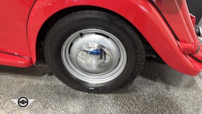 Lot 470 - 1953 SINGER