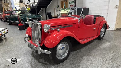 Lot 470 - 1953 SINGER