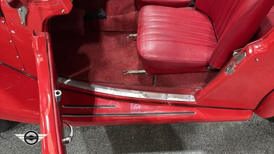 Lot 470 - 1953 SINGER