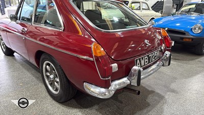 Lot 500 - 1973 MG B GT