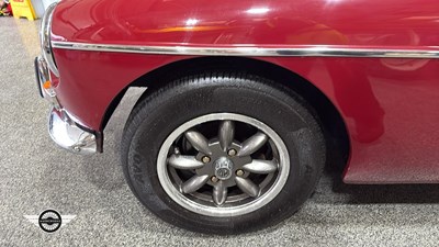 Lot 500 - 1973 MG B GT