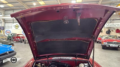 Lot 500 - 1973 MG B GT