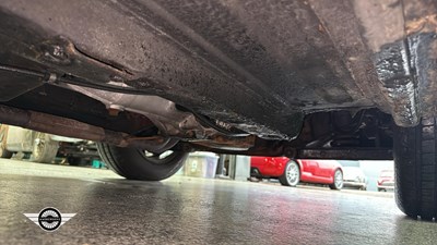 Lot 500 - 1973 MG B GT