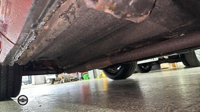 Lot 500 - 1973 MG B GT