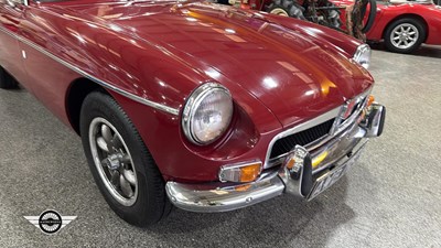 Lot 500 - 1973 MG B GT