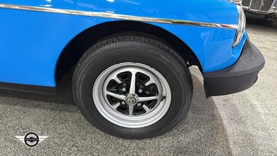Lot 400 - 1980 MG B GT