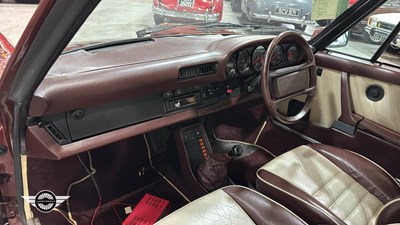 Lot 384 - 1986 PORSCHE