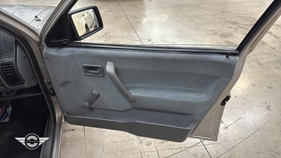 Lot 454 - 1991 VAUXHALL NOVA LUXE