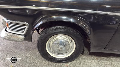 Lot 386 - 1966 HUMBER S. SNIPE SERIES II-V