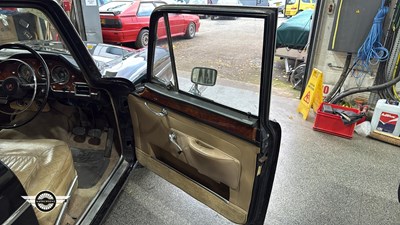 Lot 386 - 1966 HUMBER S. SNIPE SERIES II-V