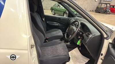 Lot 396 - 2000 FORD ESCORT 55 D