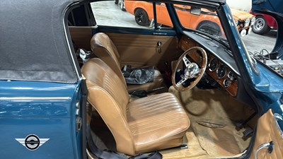 Lot 402 - 1969 TRIUMPH HERALD 13/60