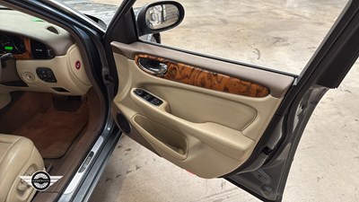 Lot 404 - 2005 JAGUAR XJ8 SOVEREIGN LWB
