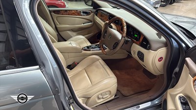 Lot 404 - 2005 JAGUAR XJ8 SOVEREIGN LWB