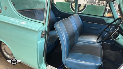 Lot 440 - 1962 FORD CLASSIC