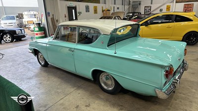 Lot 440 - 1962 FORD CLASSIC