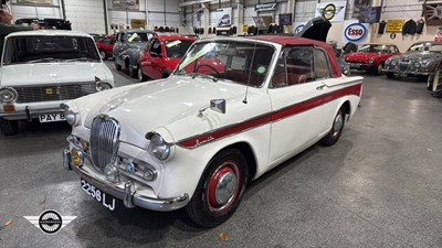Lot 444 - 1961 SINGER