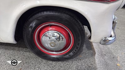 Lot 444 - 1961 SINGER