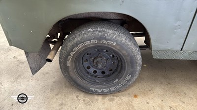 Lot 414 - 1960 LAND ROVER SERIES 2