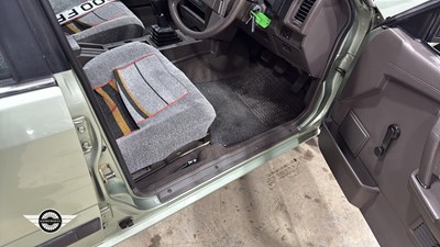 Lot 420 - 1988 NISSAN BLUEBIRD LXD DIESEL