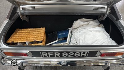 Lot 424 - 1970 FORD CAPRI 3000E