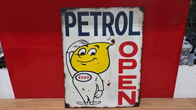 Lot 495 - HAND PAINTED MR DRIP PETROL OPEN SIGN 17" X 22"