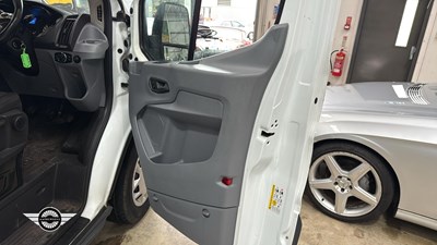 Lot 564 - 2016 FORD TRANSIT 350 TREND