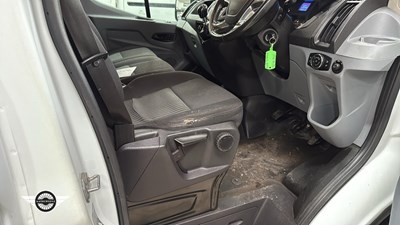 Lot 564 - 2016 FORD TRANSIT 350 TREND
