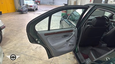 Lot 570 - 1999 ROVER 414I S