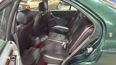 Lot 570 - 1999 ROVER 414I S