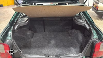 Lot 570 - 1999 ROVER 414I S