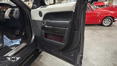 Lot 620 - 2015 LAND ROVER RANGE ROVER SPORT ABIOG DYN V8