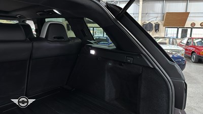 Lot 620 - 2015 LAND ROVER RANGE ROVER SPORT ABIOG DYN V8